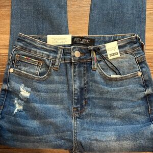 Judy Blue Rainbow stitched jeans